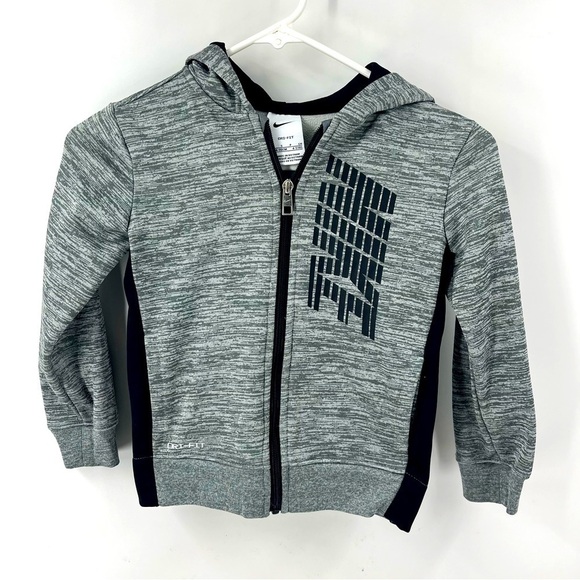 Nike full zip jacket - Picture 3 of 7